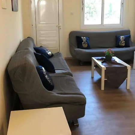 George's Apartament *